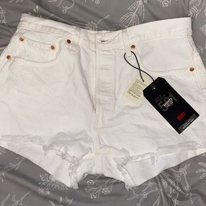 LEVI 501 SHORTS WHITE